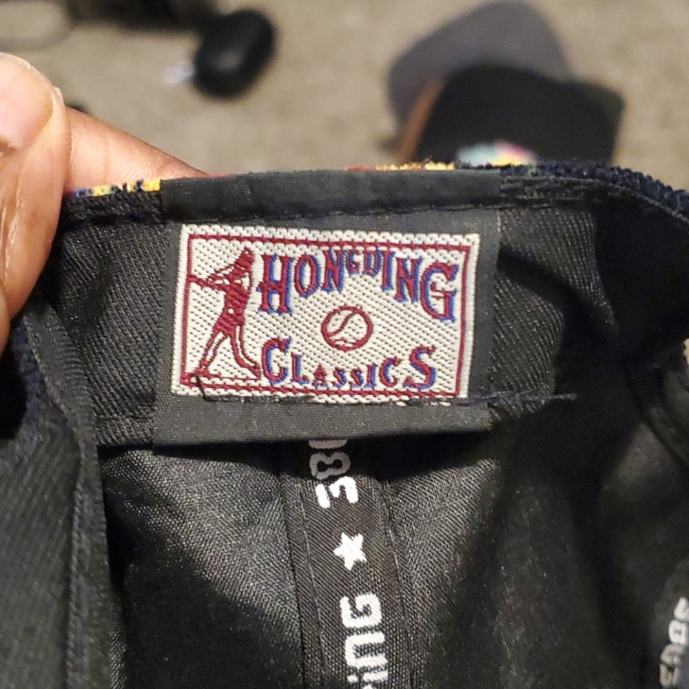 Snapback - Picture 5 of 6